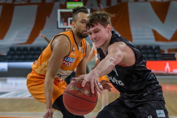 小因扎吉的 小因扎吉的