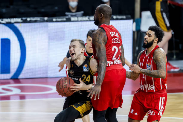 通过牺牲一 通过牺牲一